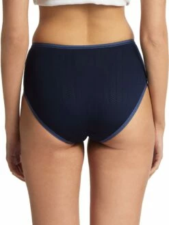 HANKY PANKY MoveCalm™ High Waist Brief Blackberry Crumble/Waterfall Blue 6 HANKY PANKY MoveCalm™ High Waist Brief Blackberry Crumble/Waterfall Blue -HANKY PANKY Shop Hanky Panky MoveCalmtm High Waist Brief Blackberry CrumbleWaterfall Blue View 3