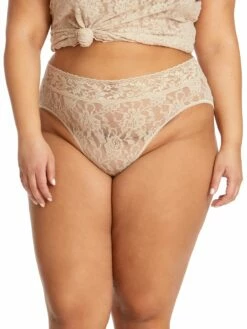 HANKY PANKY Plus Size Signature Lace French Brief Chai