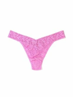 HANKY PANKY Plus Size Signature Lace Original Rise Thong Drifting Horizon Pink