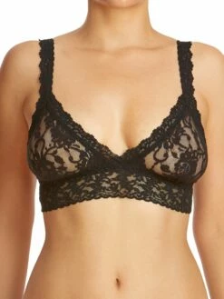 HANKY PANKY Signature Lace Crossover Bralette Black -HANKY PANKY Shop Hanky Panky Signature Lace Crossover Bralette Black View 4