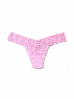 HANKY PANKY Signature Lace Low Rise Thong Cotton Candy Pink