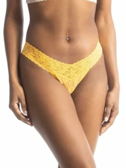 HANKY PANKY Signature Lace Low Rise Thong Ginger Shot Orange