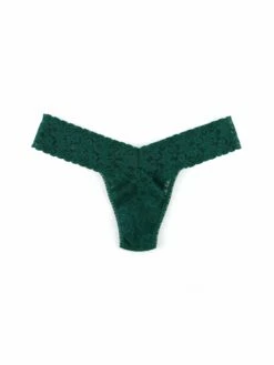 HANKY PANKY Signature Lace Low Rise Thong Green Queen