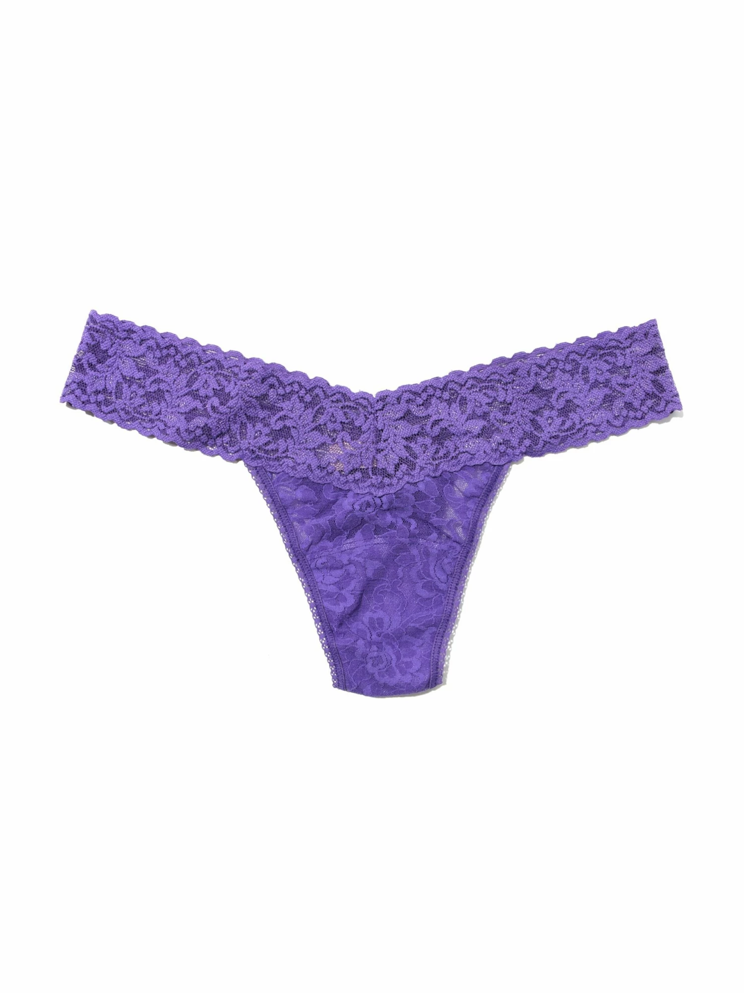 HANKY PANKY Signature Lace Low Rise Thong Wild Violet Purple 5 HANKY PANKY Signature Lace Low Rise Thong Wild Violet Purple - Image 3