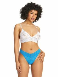 HANKY PANKY Signature Lace Original Rise Thong Laguna Blue -HANKY PANKY Shop Hanky Panky Signature Lace Original Rise Thong Laguna Blue LAGUNA BLUE View 4