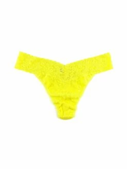HANKY PANKY Signature Lace Original Rise Thong Sunny Day Yellow -HANKY PANKY Shop Hanky Panky Signature Lace Original Rise Thong Sunny Day Yellow SUNNY DAY View 3