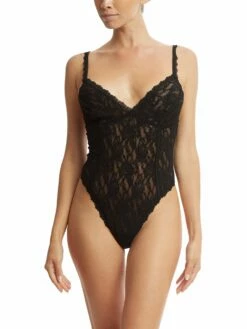 HANKY PANKY Signature Lace Seamed Bodysuit Black